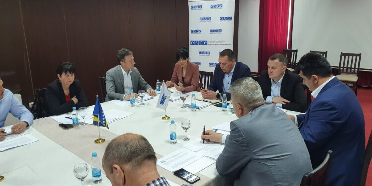МЕЂУОПШТИНСКИ САСТАНАК НАЧЕЛНИКА И ЧЛАНОВА РАДНЕ ГРУПЕ МАЈЕВИЦА