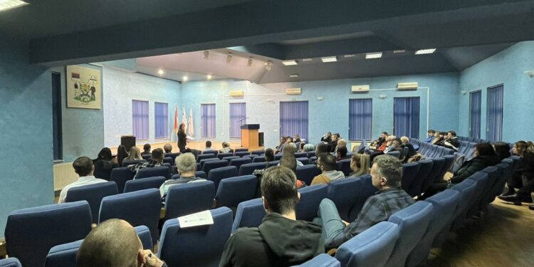 Дијалог заједница регије Мајевица