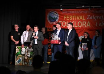 “Промовишу Угљевик и Српску” Интеграционо удружење “Семберија и Мајевица” у Аустрији обиљежило значајан јубилеј