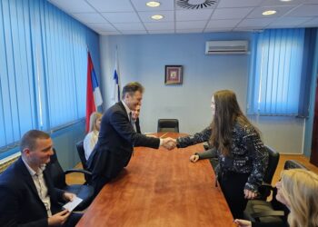 “Истичемо најбоље” Катарина Пајић из Угљевика најбоља на такмичењу рецитатора поезије на руском језику у Београду