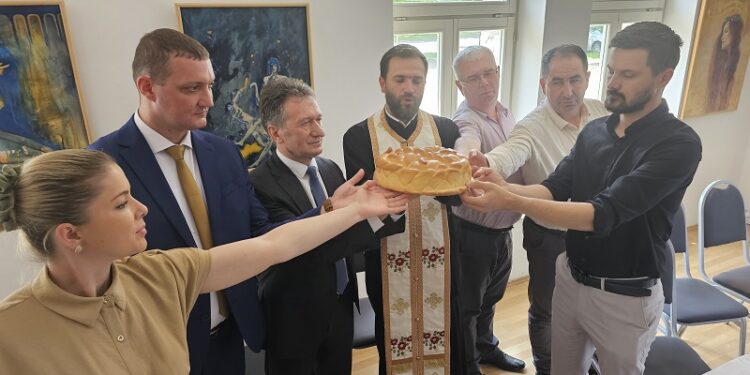 Угљевички Центар за културу прославио крсну славу: Култура завичај краси