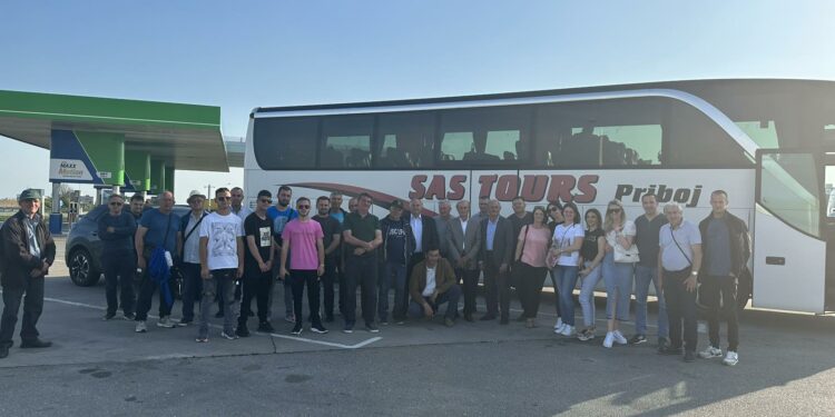 Угљевички пољопривредници на Новосадском сајму