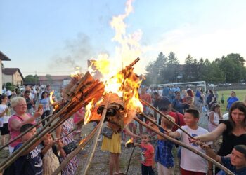 „Лилијада“ у Доњој Трнови окулила 163 малишана: Сабор лијепог обичаја