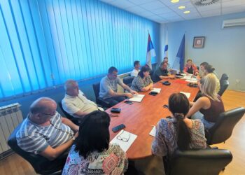 Потребни радници за утовар еутаназираних свиња, дневница 150 КМ