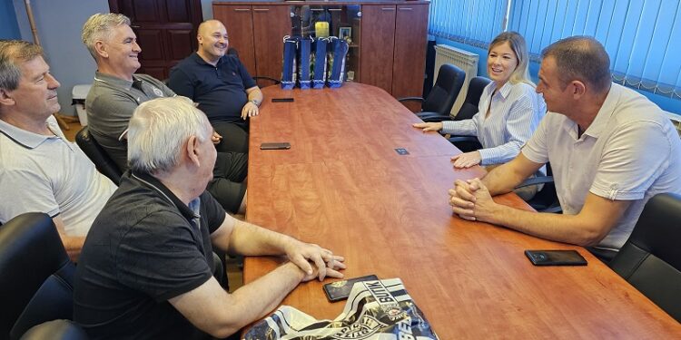 Делегација ФК „Партизан“ у општини Угљевик: Увијек драги гости