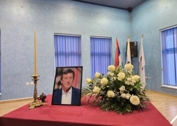 Дирљив испраћај професора Ђоке Симића: Живот посветио завичају