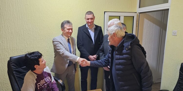 Општина Угљевик даровала пензионере: Пажња ствараоцима Угљевика