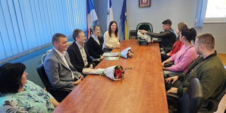 Угљевик: Дароване прворођене бебе у овој години