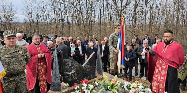 Обиљежена 31 година од погибије пуковника Милана Јовића: ЗА СРПСКУ И РОД ЖИВОТ ДАО