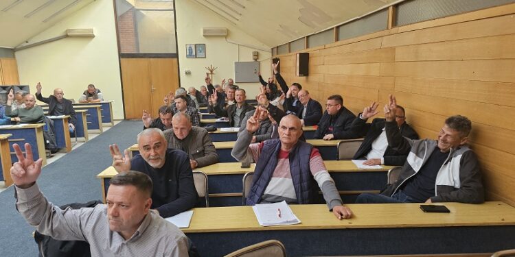 ЈЕДНОГЛАСНА ПОДРШКА РАДУ: Одржана Скупштине Борачке организације Угљевика