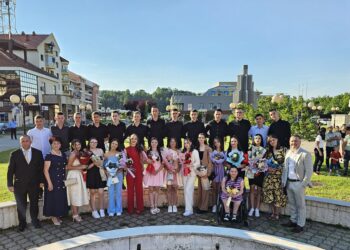 Сабор малих матураната у Угљевику: ПУНА СРЦА МЛАДИХ ПОКОЉЕЊА 