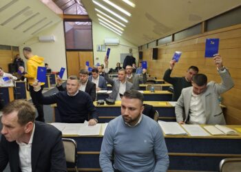 Конституисана Скупштина општине Угљевик: Једногласна подршка новом руководству 