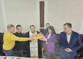 Угљевичке школе прославиле Савиндан:  Начелник Гајић упутио Светосавску честитку