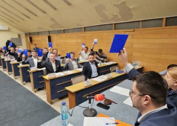 „Угљевик не да тековине Републике Српске“: Здушна подршка институцијама