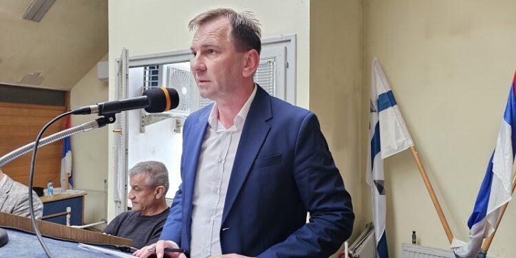 Нова угљевичка власт вратила 4,7 милиона КМ дуга од претходника: СНСД испуњава предизборна обећања!