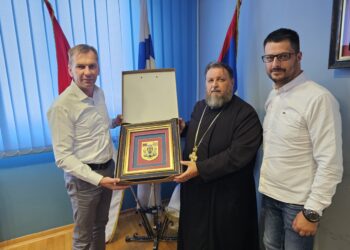 Начелник Угљевика испратио свешеника Топића на нову дужност:  Чврст у вјери, посвећен Богу и народу