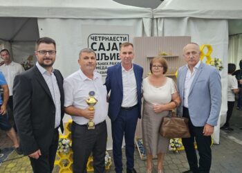 Уручене награде побједницима сајма у Угљевику: Најбоља шљивовица из Аранђеловца