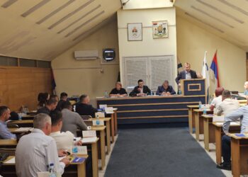 Скупштина Угљевика усвојила Декларацију којом се одбацује пресуда предсједнику Републике Српске