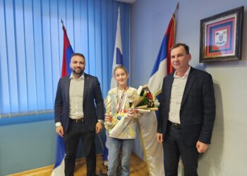 Пријем у општини Угљевик: Пажња, почаст и дарови за шампионку Данијелу Марковић