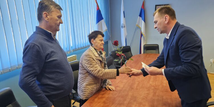 Пажња општине Угљевик и Борачке организације за мајке палих бораца: Хероине родиле јунаке