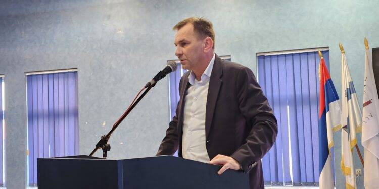 Подршка угљевичким селима: Потписана рјешења за подстицаје и одмах исплаћена