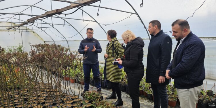 Замјеница амбасадора Швајцарске у посјети расаднику “Руже Мајевице”: Успјешна сарадња