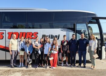 Угљевички ђаци на кампу у Богатићу: Екологија, образовање и пријатељство