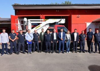 Нова опрема за ефикасније дјеловање Ватрогасно-спасилачке јединице Угљевик